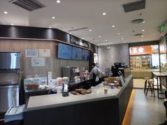 -瑞幸咖啡(卓越后海中心店)