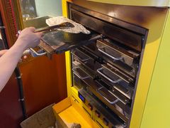 -八一路好吃街(雨田商务大厦店)