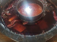-黄潇洒老火锅(九眼桥宏济巷店)