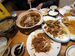 -快乐老家三鲜饺子东北菜(南六中路店)