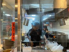 -方铲铲·成都板凳面(滨江银泰店)