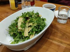 炝拌鲜腐竹-巴依老爷新疆美食(望京小街店)