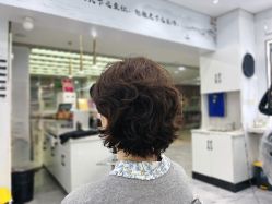 -镁连社·美联社