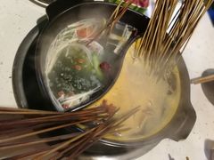 -钢管厂五区小郡肝串串香(奥克斯广场锦城万达店)