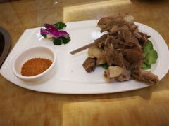 -清真·玛丽亚新疆菜主题餐厅(浙江中路店)