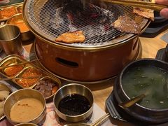 -闻老头·菊花炭烤肉(D11店)