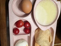 儿童餐-雀舞云南菜(天津天河城购物中心店)