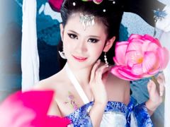 莲华-九月鹰飞汉服摄影工作室