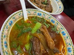-金杨拉面王小吃面馆·牛三宝面·红烧牛肉粉