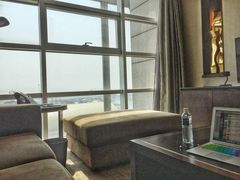 -青岛海尔洲际酒店