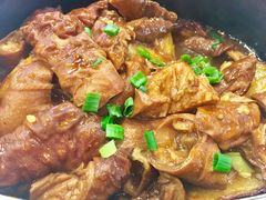 饭盒焖肥肠-渔娘渔家丹东海鲜(东直门店)