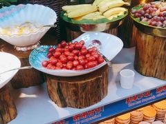 -布罗城堡自助烧烤(鸿通城购物中心店)