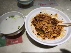 -酱壹老三饵丝(南宁南路店)