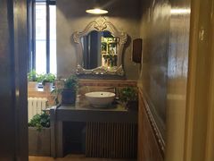 -HIGH FIVE哈福手工汉堡(桂林路店)