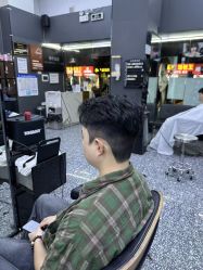 -藤野造型专业烫染接发