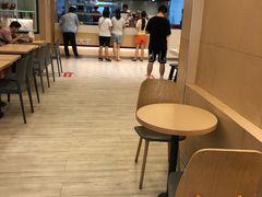 用餐区-永和大王(共和新路店)