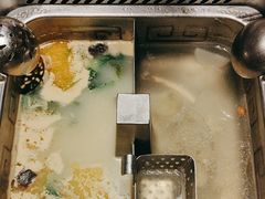 -海底捞火锅(金山百联店)