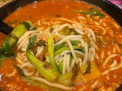 -香巴拉云南餐厅(华莱坞店)