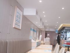 -灵芝妹子海鲜米线(劳动公园店)