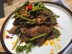 凉拌牛肉-唏嘛香·金城牛大(虹口龙之梦店)