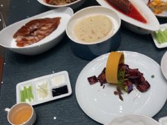 -凤凰园烤鸭店·唐山菜·传承花椒肉(老唐丰路店)