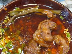 -渝嘴小老弟老火锅(华新村店)