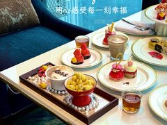 -万达文华酒店·48F云端窗景美食汇自助餐厅