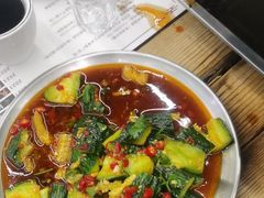 -后街佬·炭火鲜鱼杂(33小镇店)