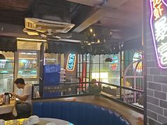 -黑牛码头·小龙虾·烧烤