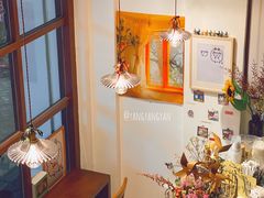 -C.Y Cafe