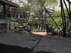 -铜锣湾·有麝自然香(重庆新天地店)