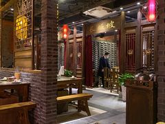 大堂-小龙坎老火锅(华飞店)