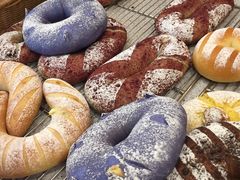 -研麦家面包(亚泰华府店)