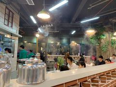 -憨铁匠老火锅(龙岗万科里店)