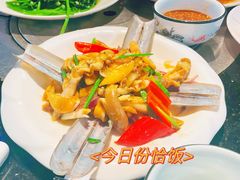 -三亚火车头万人海鲜广场