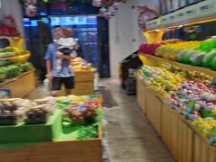 -奇果鲜生(华地城店)