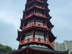 -绳金塔