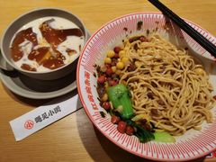 -遇见小面(江湾阳光天地店)