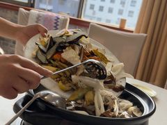 -菌之家·专业纯野生菌火锅·特色炒菌