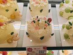 -花花卷卷·鲜食蛋糕(泉屋店)