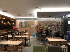 大堂-德克士(西站站内店)