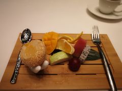 水果拼甜点-明阁 Ming Court(广州朗豪酒店)