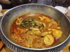 -喇喇排骨火锅·传统韩式脊骨汤(望京西园总店)