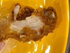 -BHC炸鸡(明洞总店)