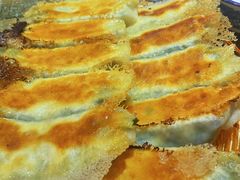 -阿洪锅贴王(小吃城店)