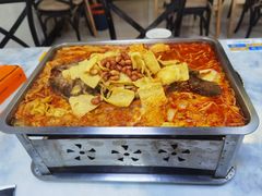 -在巷子里的烤肉店·螺蛳粉烤鱼·牛蛙(和美城店)