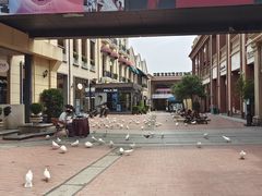 -王府井奥莱临潼小镇(临潼店)