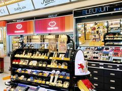 -首创奥特莱斯(西安店)