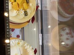 -花花卷卷·鲜食蛋糕(静安久光百货店)