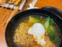 -京狮炙燥·精酿烧烤(首经贸店)